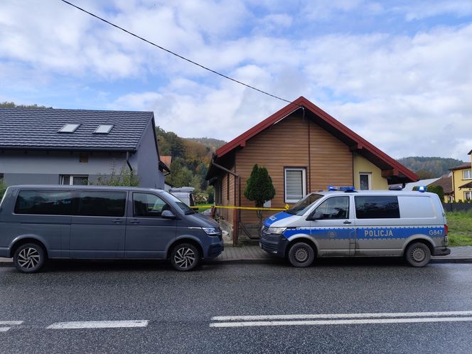 Potrójne morderstwo w Barcicach