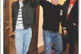 Rocki i Majewski weszli na szczyt Pałacu Kultury