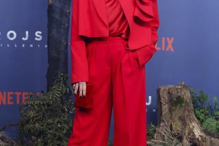 Czerwień na salonach