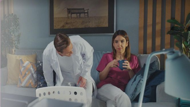 M jak miłość, odcinek 1891. Aneta (Ilona Janyst), Olek (Maurycy Popiel)