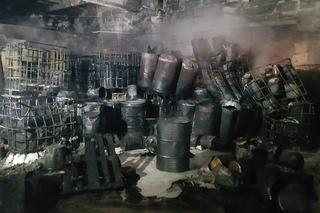 Znów zapłonęły chemikalia w Sosnowcu. W akcji 40 strażaków