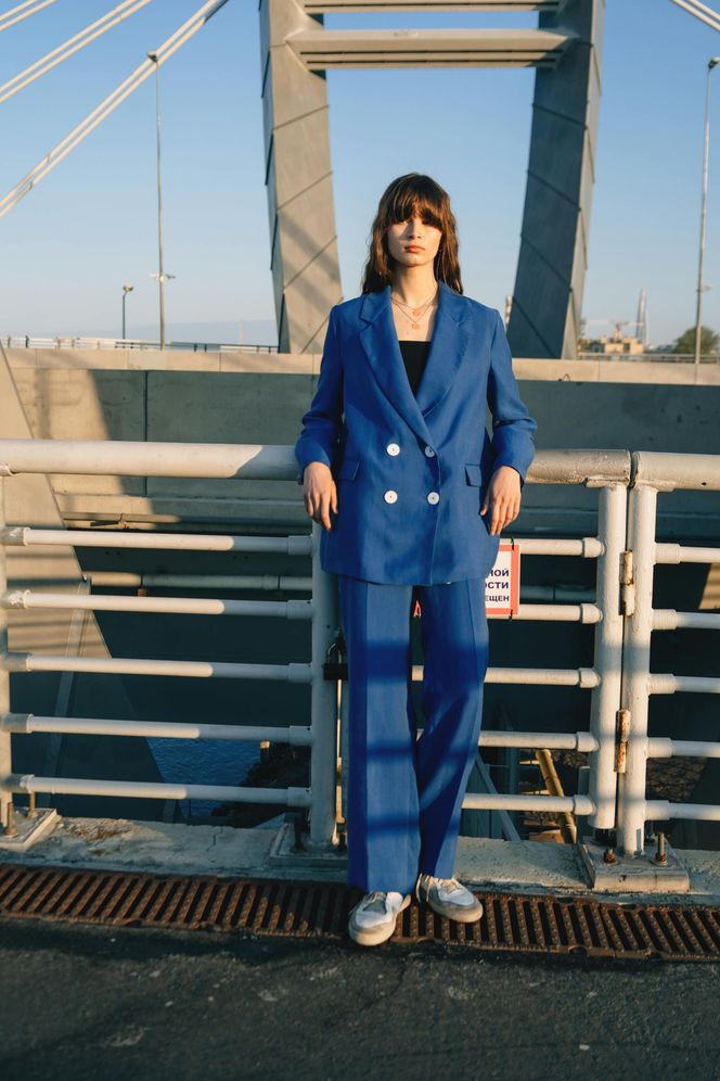 Te kolory będą rządzić jesienią i zimą 2025/26. Sprawdź, czy masz je w swojej szafie 