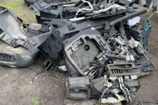 Wypożyczali samochody na fałszywe dane, a potem je sprzedawali. Odpowiedzą za oszustwa