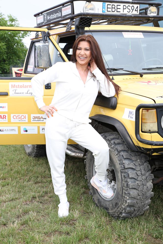 Gwiazdy w terenowych samochodach dzielnie walczyły w zawodach VIP Cross