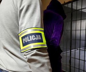 Rzucili się na niego we trzech. Brutalny atak na stacji benzynowej w Kujawsko-Pomorskiem 
