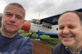 naswza piosenka jest bardzo krótka: wódka i jeszcze raz wódka