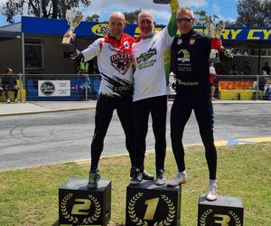 Łukasz Rajewski II wicemistrzem świata weteranów w speedrowerze. Sukces zawodnika LKS Szawer Leszno w Australii