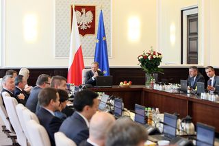 Rząd planuje dodatkowe posiedzenie. Tusk: w czwartek uchwalimy projekt budżetu
