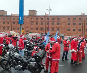 Mikołaje na motocyklach w Manufakturze. Finał corocznej akcji charytatywnej [ZDJĘCIA]