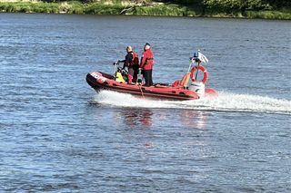 Akcja policji i toruńskiego WOPR. Nieodpowiedzialni spacerowicze pouczeni