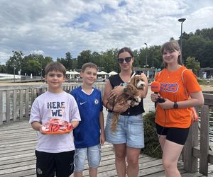 Wakacyjny patrol Eska Summer City na olsztyńskiej Plaży Miejskiej