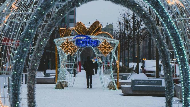 Dekoracje świąteczne zostaną z nami na dłużej. Demontaż iluminacji wstrzymany  