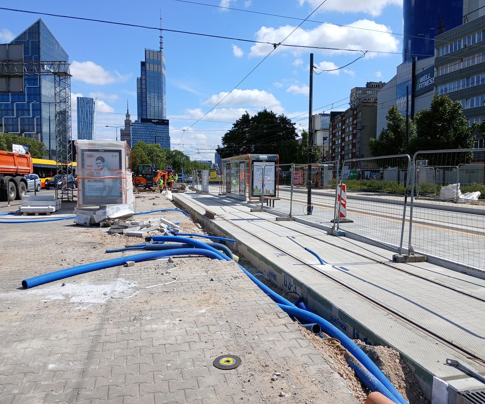 Tramwajowy remont pl. Zawiszy w Warszawie