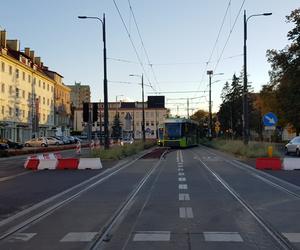 Olsztyn. Skrzyżowanie Piłsudskiego i Kościuszki zamknięte od miesięcy