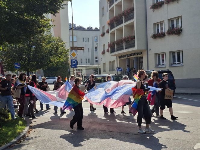Marsz Równości przeszedł przez ulicami Rzeszowa. Była kontrmanifestacja