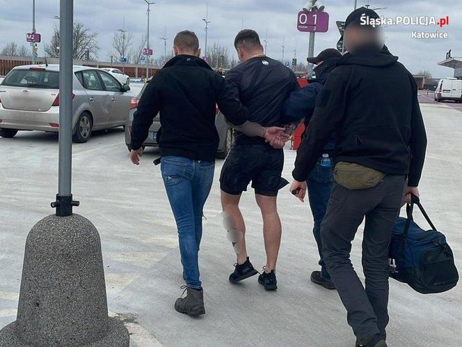 Policjanci z katowickiego oddziału prewencji zatrzymali mężczyznę poszukiwanego listem gończym na siłowni