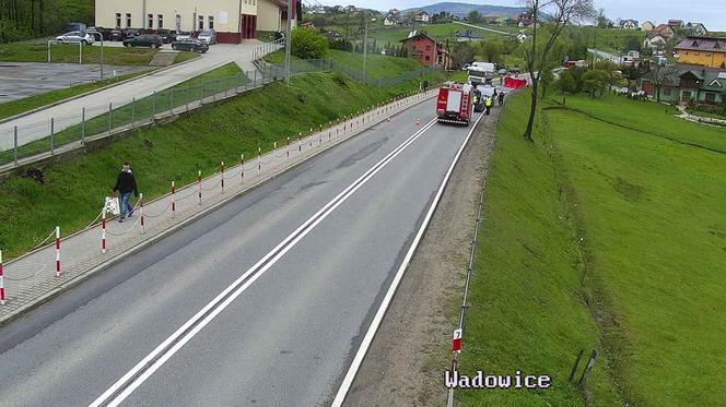 Tragiczny wypadek w Trzetrzewinie na Sądecczyźnie. Jedna osoba nie żyje