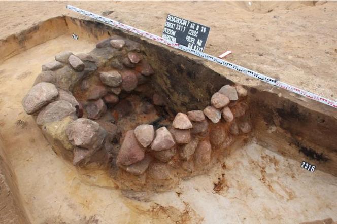 To tam składano spalone ciała i szczątki zmarłych. Archeologiczna sensacja podczas budowy autostrady A2 na Mazowszu