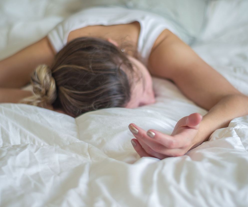 Stupor sprawia, że pacjent nie porusza się i nie mówi, dodatkowo nie reaguje na docierające do niego z otoczenia bodźce