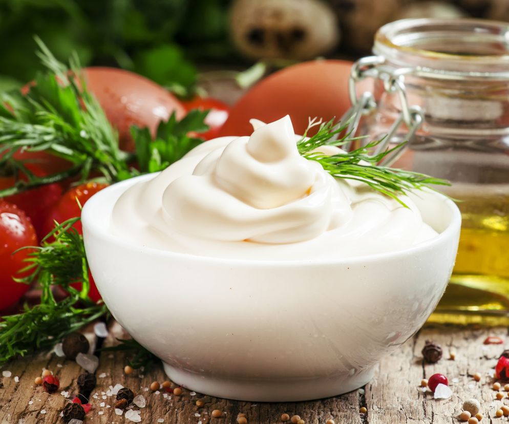 Jak zrobić sos majonezowy bez majonezu? Przepis diety Dukana