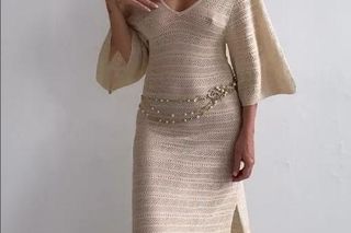 Paulina Smaszcz w beżu... a my w szoku! Gdzie ona schowała metrykę?!