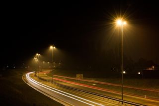 Wymiana oświetlenia miejskiego. W wielu miejscach Torunia będzie jaśniej