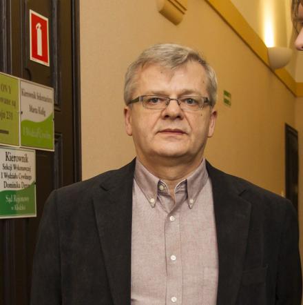 Syn chce zarobić 60 milionów na Villas