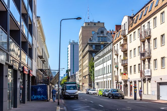 Ulica Okrzei w Warszawie przed przebudową