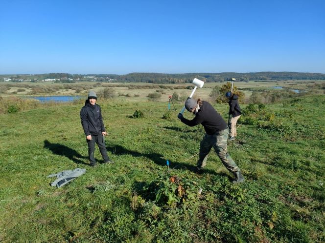Archeolodzy prowadzą wykopaliska na Górze Królowej Bony pod Łomżą