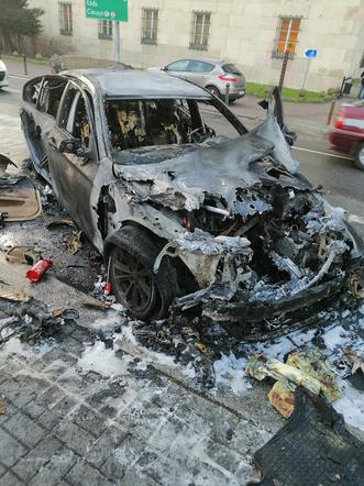 Pożar samochodu w Katowicach