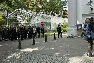 Upamiętnienie brutalnie zaatakowanej pracowniczki UW (8.05.2025)