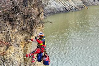 Podkarpackie.  Osunęła się skarpa, pokazały się ludzkie szczątki! [GALERIA]