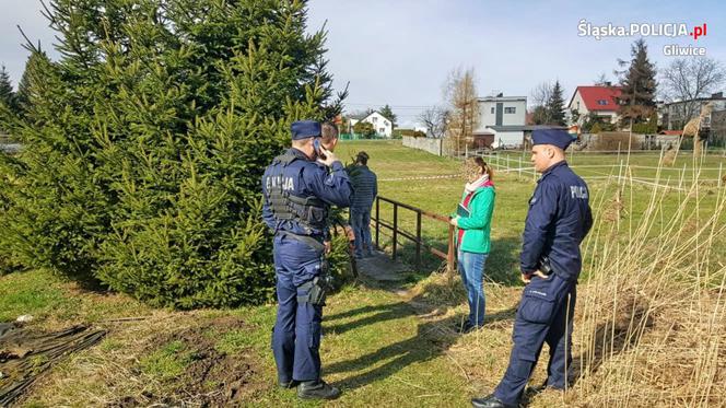 Znaleźli zwłoki noworodka w strumyku