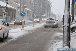 Atak zimy w Kielcach. Szokująca liczba kolizji na drogach! 