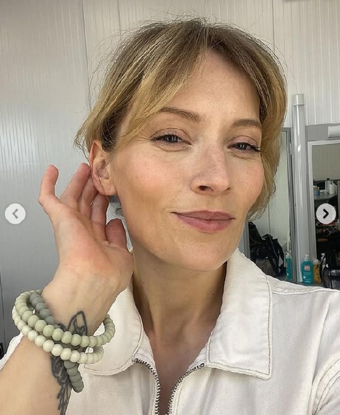 Barwy szczęścia. Anna Mrozowska (Renata)