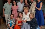 M jak miłość. Piotrek (Marcin Mroczek),Kinga (Katarzyna Cichopek),Paweł (Rafał Mroczek),Franka (Dominika Kachlik),Marysia (Małgorzata Pieńkowska),Artur (Robert Moskwa), Natalka (Dominika Suchecka),Barbara (Teresa Lipowska)