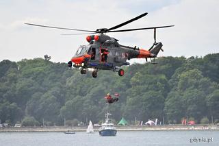 Gdynia rozpoczęła lato: Zobacz, jak wyglądała zabawa na morzu i plaży!
