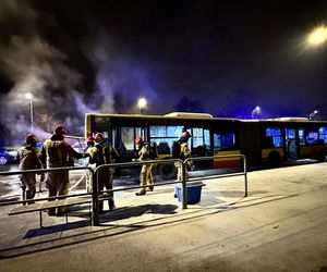 Pożar autobusu w Warszawie