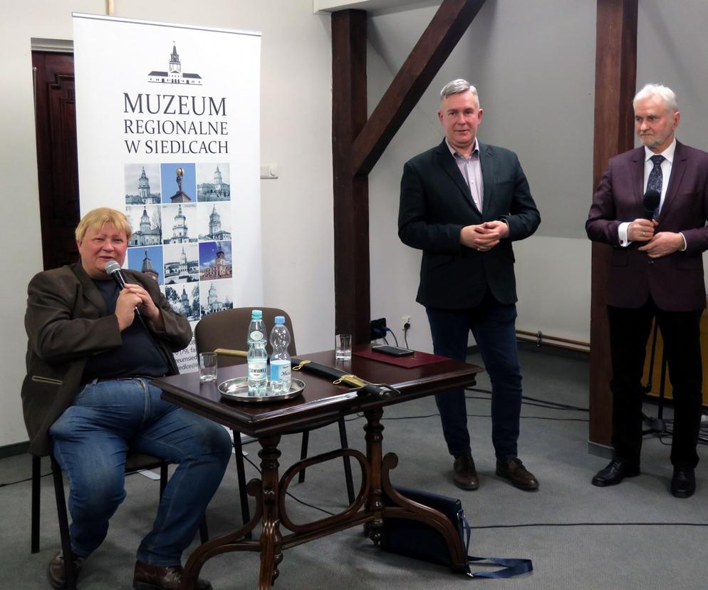 Pisarz Jacek Komuda gościł w Muzeum Regionalnym w Siedlcach