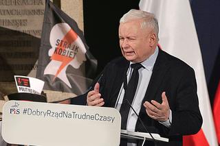Aktywistki ze “Strajku Kobiet” wściekłe na Kaczyńskiego. Zapowiedziały protest pod jego domem 