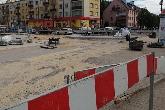 Budowa ronda na skrzyżowaniu ul. Sienkiewicza i Armii Krajowej w Siedlcach