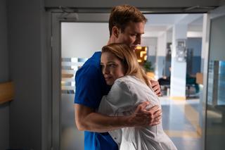 Na dobre i na złe odc. 917. Michał (Mateusz Janicki), Dominika (Paulina Gałązka)