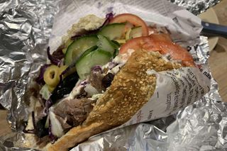 Najlepszy kebab w Bydgoszczy. Oto TOP 7 lokali polecanych przez mieszkańców w 2025 roku [GALERIA]