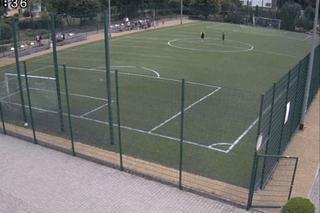 Skatowali dzieci, bo nie chciały grać w piłkę. Najmłodszy agresor miał 12 lat 