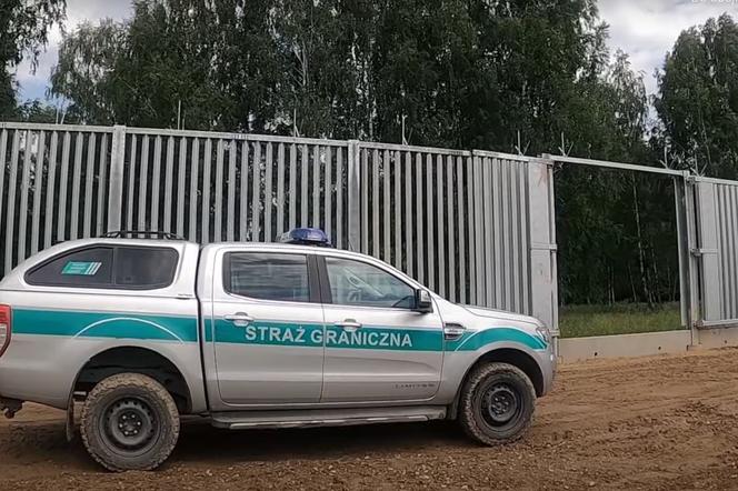 Zapora na granicy z Białorusią ma być gotowa do czwartku. Zdążą? Straż Graniczna rozwiewa wątpliwości