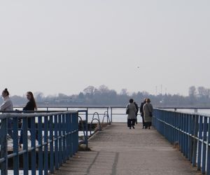 Wiosna rozgościła się w Lublinie! Mieszkańcy tłumnie ruszyli w niedzielę nad Zalew Zemborzycki, który otworzył Edward Gierek