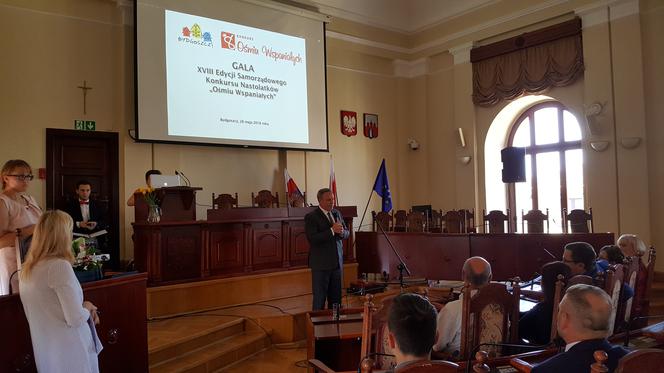 Czerpią radość z niesienia pomocy innym. Gala "Ośmiu Wspaniałych" za nami! [ZDJĘCIA]