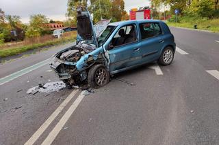 Zderzenie dwóch osobówek na ul. Gdańskiej w Bydgoszczy [ZDJĘCIA]