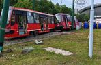 Wypadek w Katowicach. Wykoleił się tramwaj. Jest wielu rannych [ZDJĘCIA]