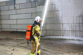 Ogromny pożar na składowisku odpadów w powiecie mińskim